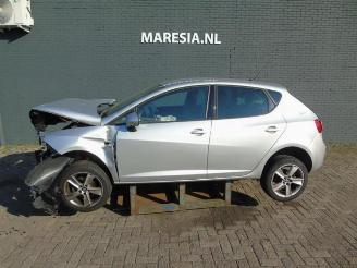 demontáž osobní automobily Seat Ibiza Ibiza IV (6J5), Hatchback 5-drs, 2008 / 2017 1.0 EcoTSI 12V 2015/9