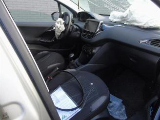 Peugeot 208 208 I (CA/CC/CK/CL), Hatchback, 2012 / 2019 1.2 Vti 12V PureTech 82 picture 4