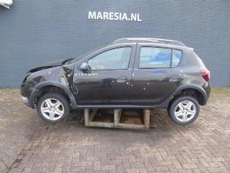 demontáž osobní automobily Dacia Sandero Sandero II, Hatchback, 2012 0.9 TCE 12V 2013/11