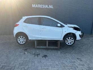 Uttjänta bilar auto Mazda 2 2 (DE), Hatchback, 2007 / 2015 1.3 16V S-VT 2013/9