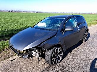 Auto da rottamare Volkswagen Golf 7.5 1.5 tsi 2020/6