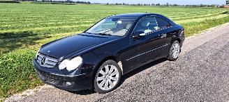 Mercedes CLK 220 CDI picture 1
