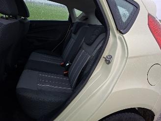 Ford Fiesta 1.2 picture 7