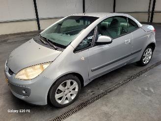 krockskadad bil auto Mitsubishi Colt CZC 1.5 80-KW Cabrio Airco 2006/6