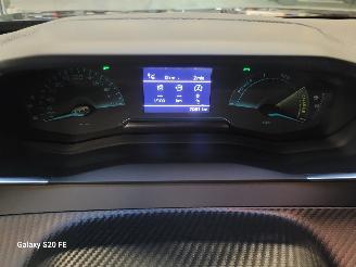Peugeot 2008 Hybrid 1.2 100-KW Automaat Style picture 17