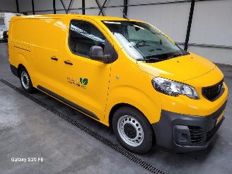 krockskadad bil bedrijf Peugeot e-Expert Long 100-KW 75kwh Automaat Premium 2023/9