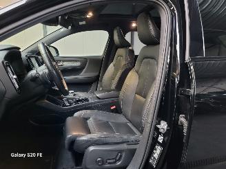 Volvo XC40 2.0 T5 182-KW Automaat AWD R-Design Panoramadak picture 18