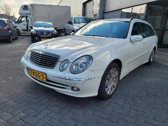 Vrakbiler auto Mercedes E-klasse 320 CDI Classic 2005/11
