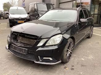 Vrakbiler auto Mercedes E-klasse E Estate (S212), Combi, 2009 / 2016 E-350 CDI V6 24V BlueEfficiency 2011/3
