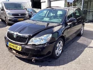 Coche siniestrado Skoda Octavia 1.2 Tsi 2010/9
