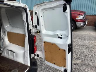 Peugeot Expert Expert (V1/VA/VB/VE/VF/VT/VY), Van, 2016 2.0 Blue HDi 120 16V picture 13