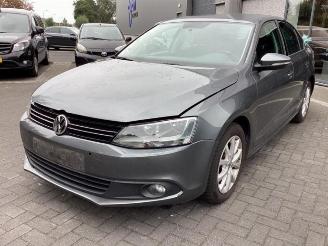 Coche siniestrado Volkswagen Jetta Jetta IV (162/16A), Sedan, 2010 / 2017 1.2 TSI 2011/8