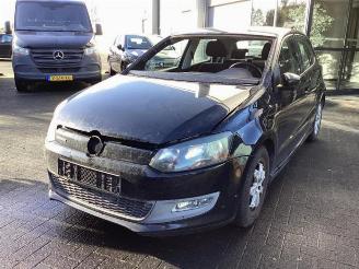 Coche siniestrado Volkswagen Polo Polo V (6R), Hatchback, 2009 / 2017 1.2 TDI 12V BlueMotion 2010/5