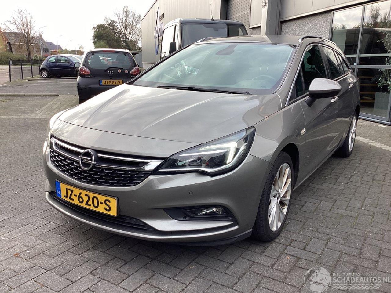Opel Astra 1.0 Business