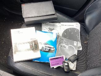 Toyota Auris 1.8 Touring Hybride picture 15