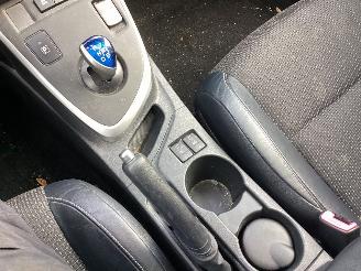 Toyota Auris 1.8 Touring Hybride picture 13