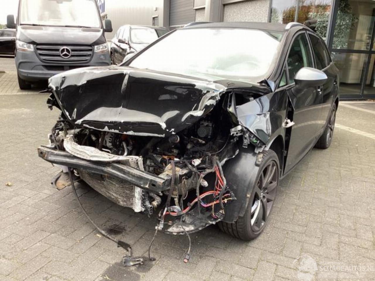 Seat Ibiza Ibiza ST (6J8), Combi, 2010 / 2016 1.0 EcoTSI 12V