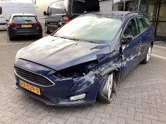 krockskadad bil auto Ford Focus 1.0 2018/2