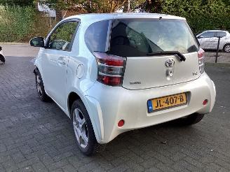Toyota iQ  picture 7