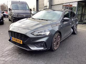 Schadeauto Ford Focus 1.0 Ecoboost ST Line Business 2019/9