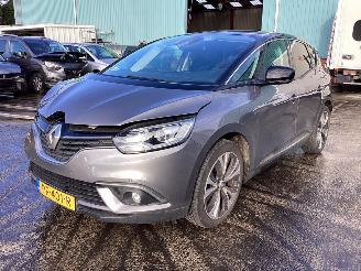 škoda osobní automobily Renault Mégane Scénic 1.2 TCe Intens 2017/6