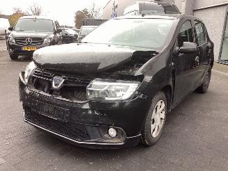 skadebil auto Dacia Sandero 1.0 SCe Laureate 2018/10
