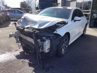 Démontage voiture Mercedes A-klasse A (177.0), Hatchback, 2018 / 2026 1.3 A-200 Turbo 16V 2018/6