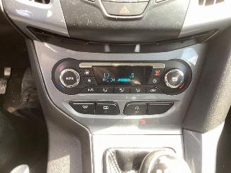 Ford Focus 1.0 Ecoboost picture 16