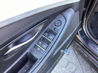 BMW 5-serie 520 D high Executive picture 11