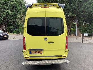 Mercedes Sprinter 319 CDI Ambulance picture 6