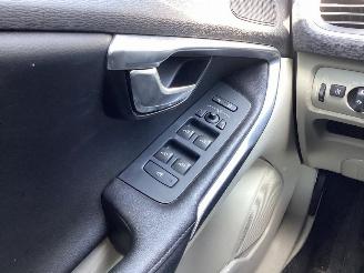 Volvo V-40 2.0 D2 picture 16