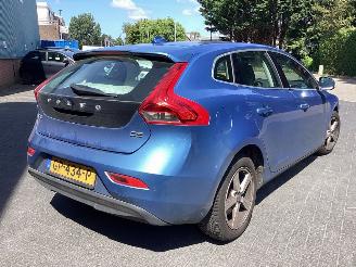 Volvo V-40 2.0 D2 picture 5