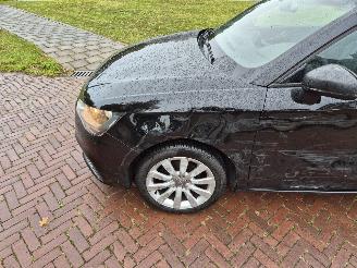Audi A1 1.2 TSI Ambition PANO picture 8