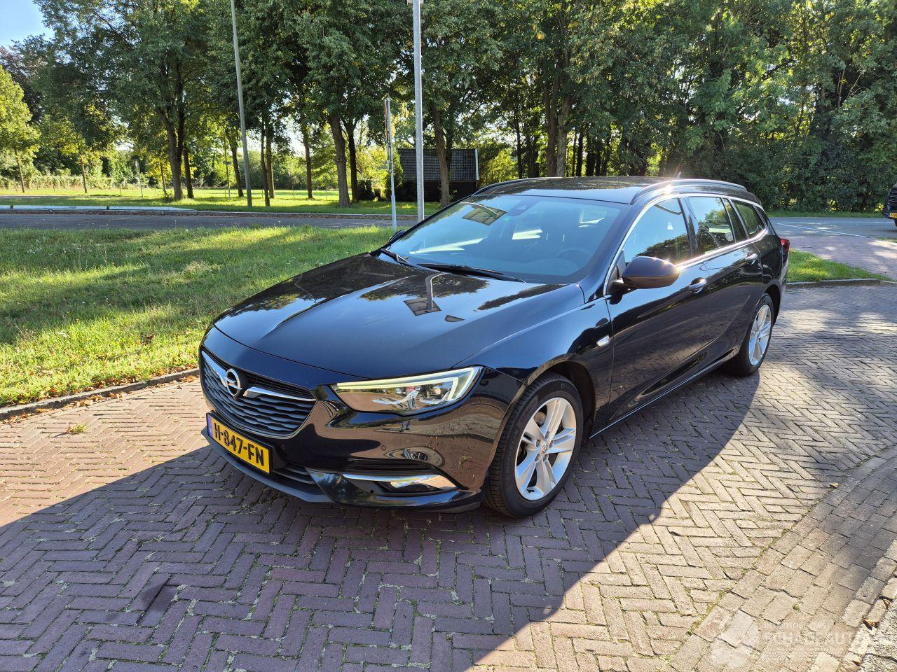 Opel Insignia \'SCHADEVRIJ\' 1.5 Turbo Sport Tourer Business +