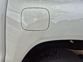 Toyota Hilux 2.4 D-4D Double Cab Professional picture 8