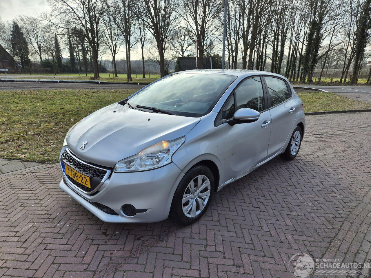 Peugeot 208 1.2 VTi Active