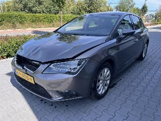 Voiture accidenté Seat Leon 1.0 EcoTSI Style Connect 2016/11