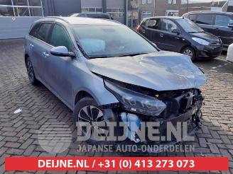 Auto da rottamare Kia Cee d Ceed Sportswagon (CDF), Combi 5-drs, 2018 1.6 GDI 16V PHEV 2023/5