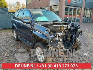 Auto da rottamare Toyota Landcruiser Land Cruiser (J12), Terreinwagen, 2002 / 2010 3.0 D-4D 16V 2004/9