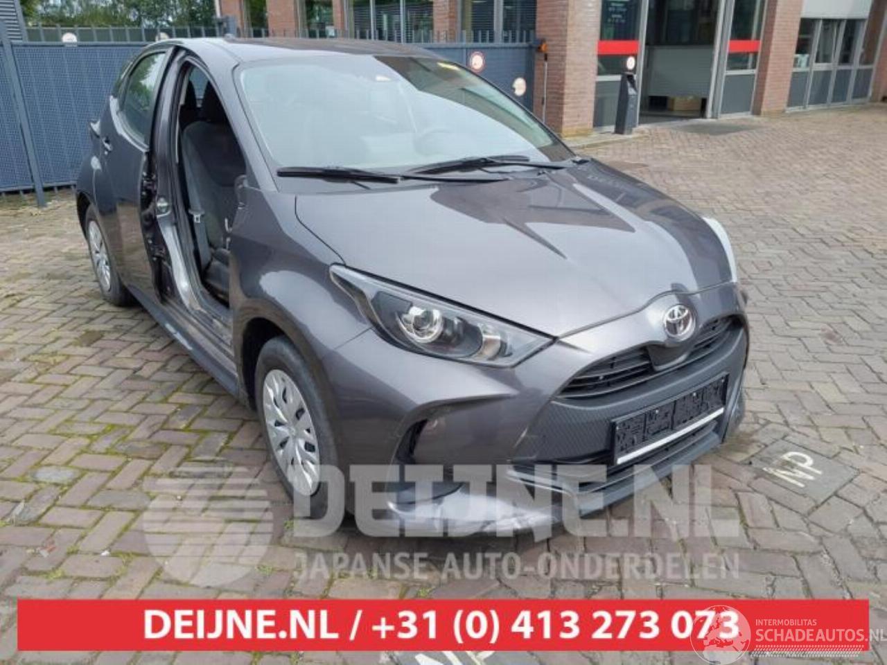 Toyota Yaris Yaris IV (P21/PA1/PH1), Hatchback, 2020 1.5 12V VVT-i