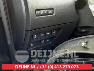 Nissan X-Trail X-Trail (T32), SUV, 2013 / 2022 1.6 Energy dCi picture 14