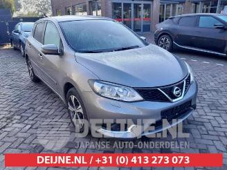 Uttjänta bilar auto Nissan Pulsar Pulsar (C13), Hatchback, 2013 1.2 DIG-T 16V 2014/10