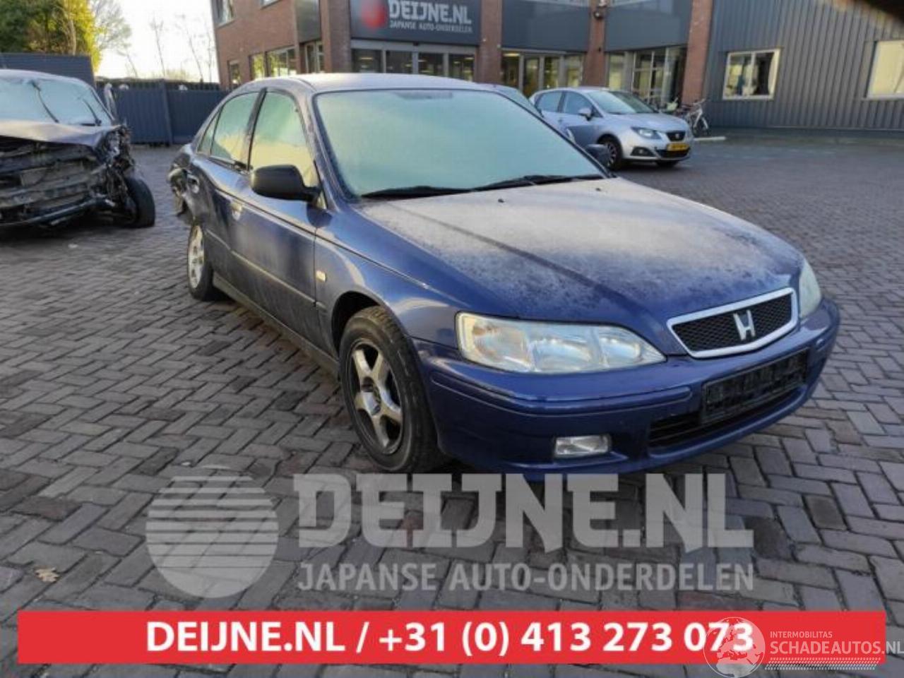 Honda Accord Accord (CG/CH/CL), Sedan, 1998 / 2002 1.6i 16V