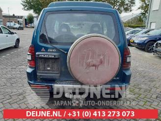 Mitsubishi Pajero Pajero Hardtop (V6/7), Terreinwagen, 2000 / 2006 3.2 DI-D 16V picture 6