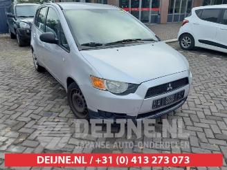 Vrakbiler auto Mitsubishi Colt Colt (Z2/Z3), Hatchback, 2004 / 2012 1.1 12V 2010/4