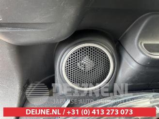 Mitsubishi Outlander Outlander (GF/GG), SUV, 2012 / 2022 2.0 16V PHEV 4x4 picture 20