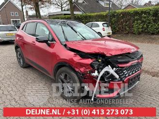 Coche siniestrado Kia Sportage Sportage (NQ5), Terreinwagen, 2021 1.6 T-GDi Hybrid 16V 2022/2