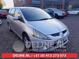 Salvage car Mitsubishi Grandis Grandis (NA), MPV, 2004 / 2010 2.4 16V MIVEC 2008/9