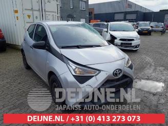 Salvage car Toyota Aygo Aygo (B40), Hatchback, 2014 1.0 12V VVT-i 2020/12