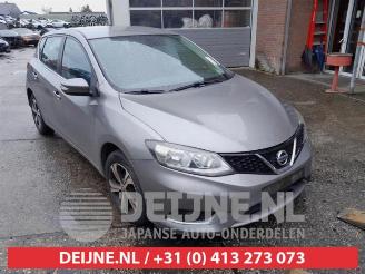 Uttjänta bilar auto Nissan Pulsar Pulsar (C13), Hatchback, 2013 1.2 DIG-T 16V 2015/6
